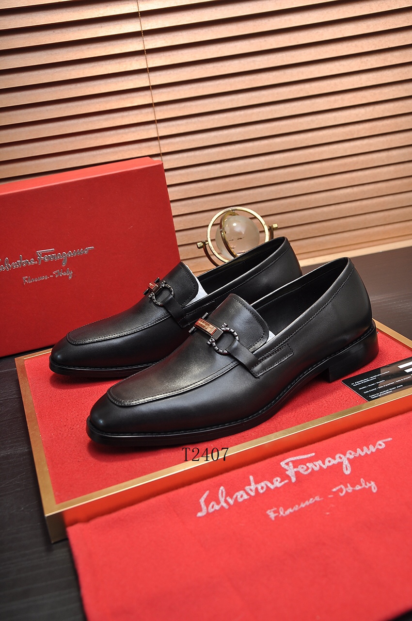 Ferragamo sz38-44 474